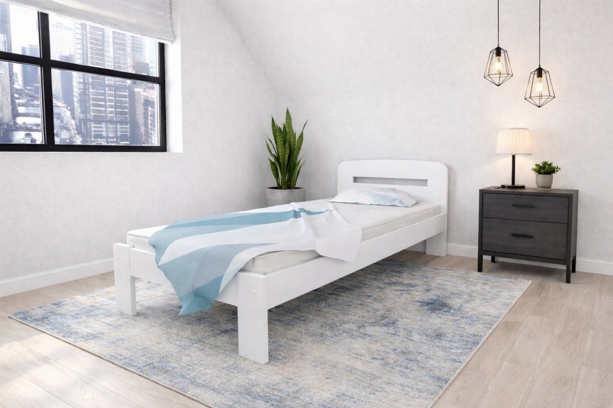 Posteľ z masívu Šárka 90x200 cm biela + rošt ZADARMO produkt