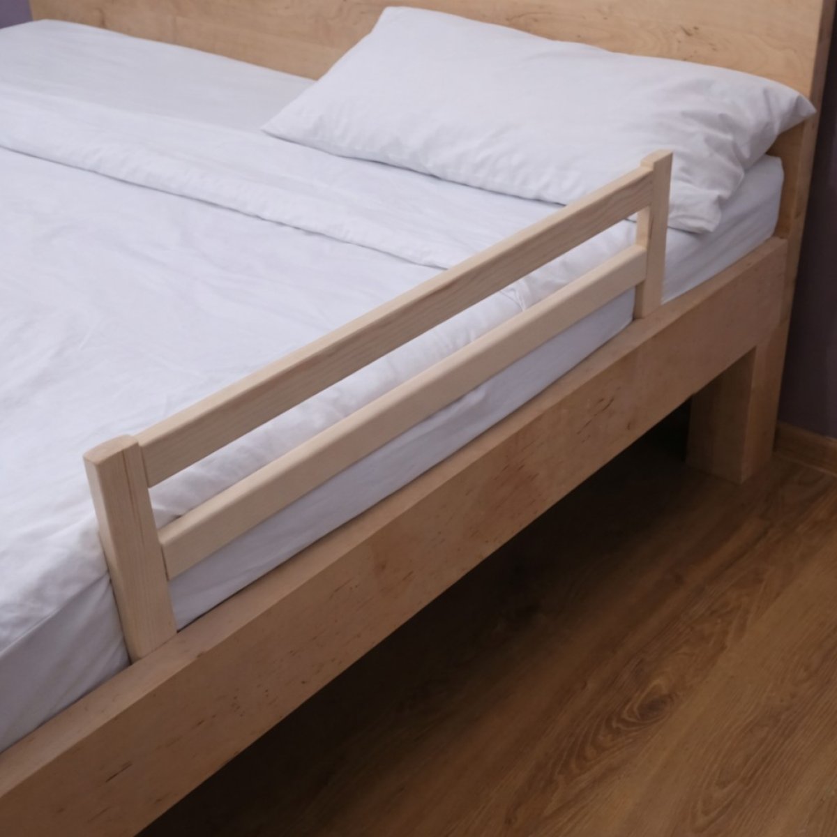 Zásuvná ochranná bariérka do postele - 60 cm produkt