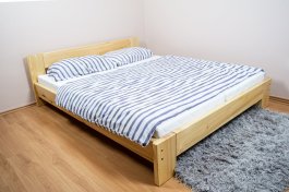 Posteľ Káťa z masívu borovice 4 cm - 140x200 cm + rošt ZADARMO produkt