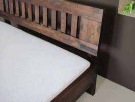 Posteľ LK1 180x200 cm - bukový masív o sile 4 cm + rošt ZADARMO produkt