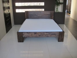 Posteľ LK4 120x200 cm - bukový masív o sile 4 cm + rošt ZADARMO produkt